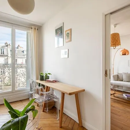 Le Voltaire Lägenhet Paris